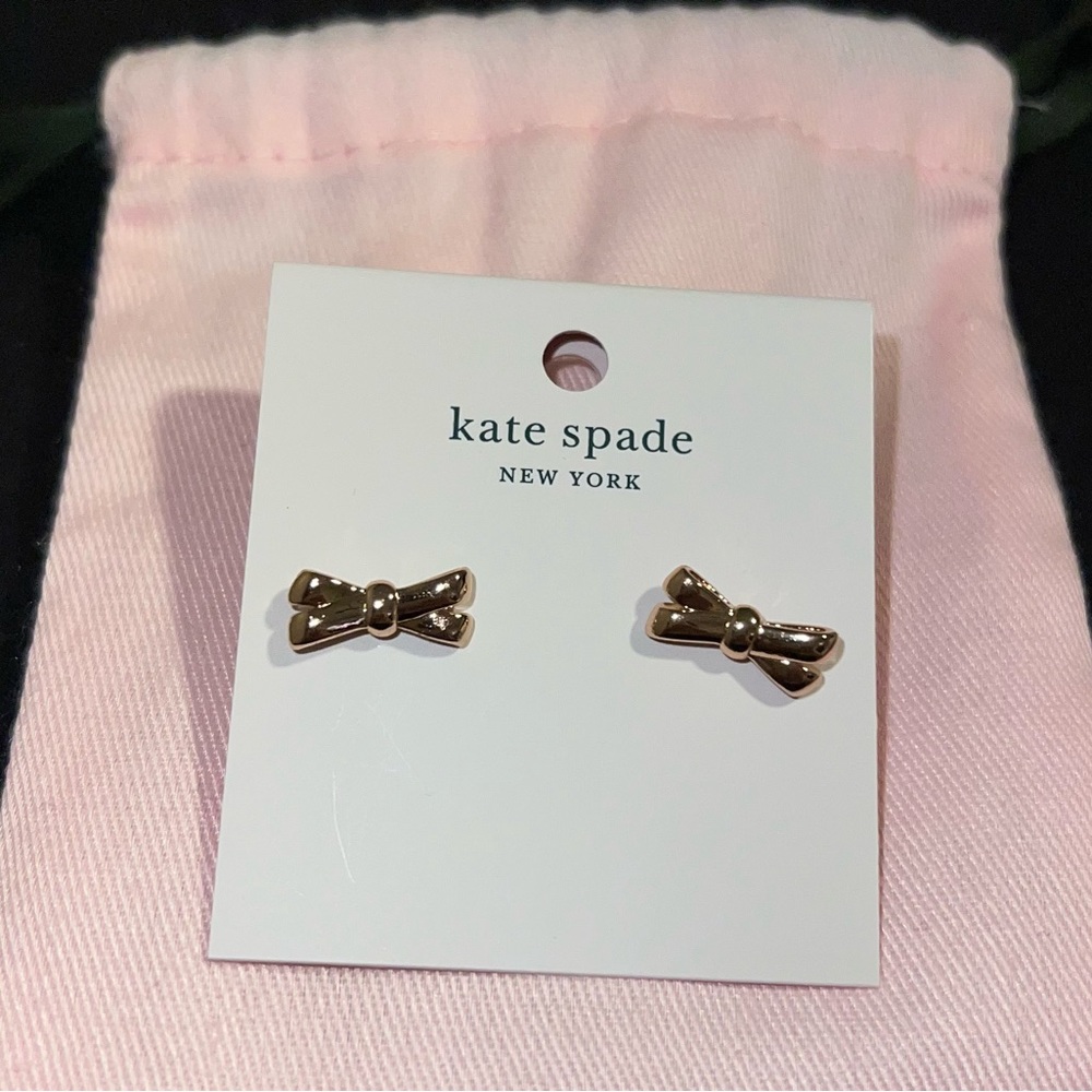 Rose Gold Bow Earrings